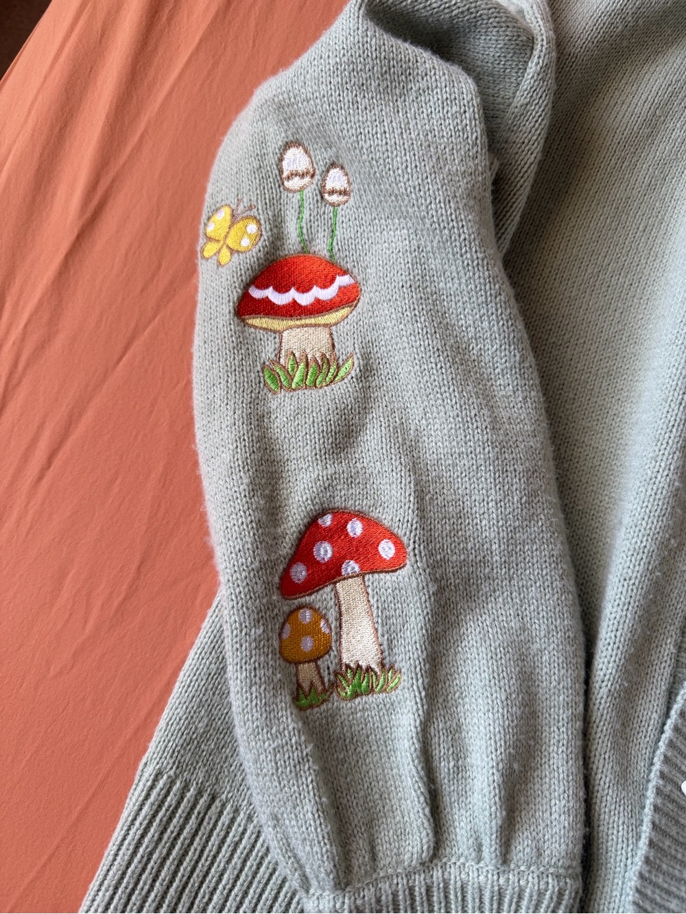 Hot Topic Sanrio Hello Kitty Mushroom Embroidered Knit Cardigan Size Small - Picture 3 of 11